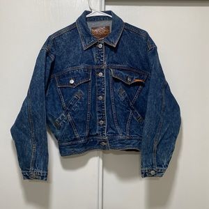 Women’s cropped Denim Jacket